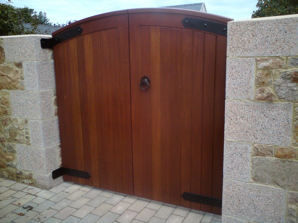 Traditional Wooden Driveway Gate Arched Top Iron Hinges Stone Pillars Gates Trinity Joinery Jersey 2500